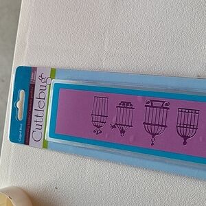 Cuttlebug Embossing Border Essentials 2" x 12"